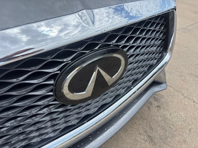 Used 2019 INFINITI Q60 3.0t Luxe w/ Essential Package AWD/4WD image 17