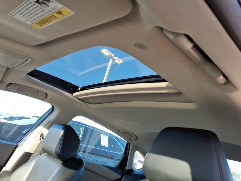 Used 2024 Honda Accord Touring image 14