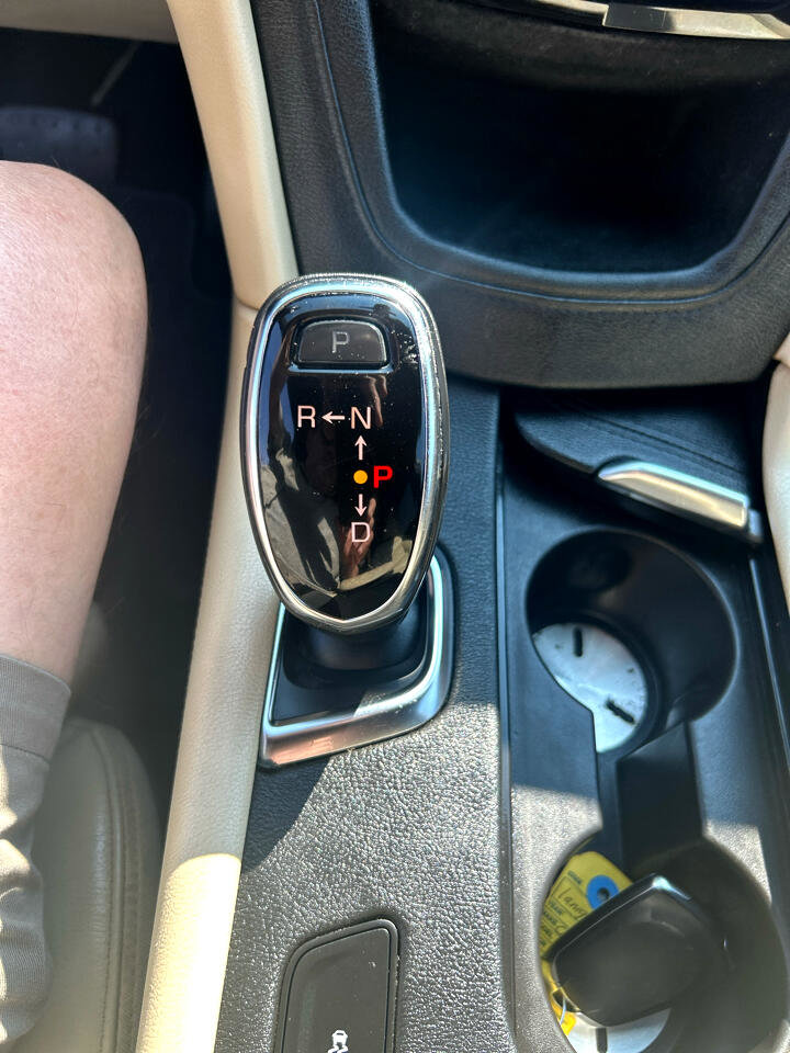 Used 2017 Cadillac XT5 Luxury image 24