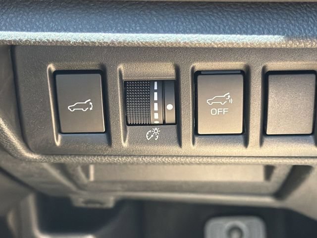 Certified 2022 Subaru Outback Limited AWD/4WD image 22