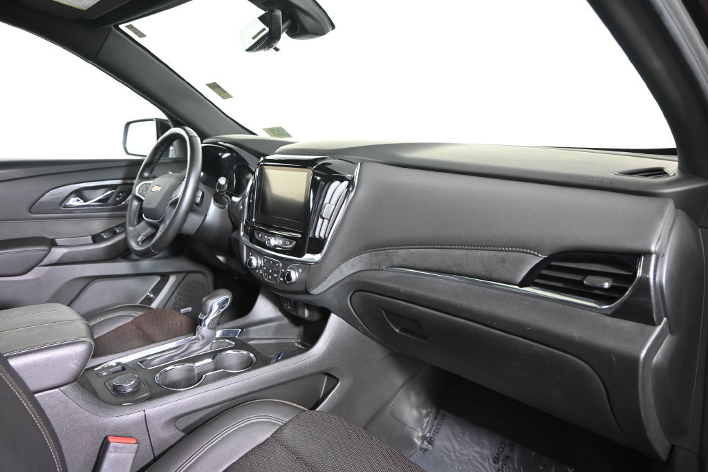 Used 2023 Chevrolet Traverse High Country w/ LPO, Floor Liner Package AWD/4WD image 14