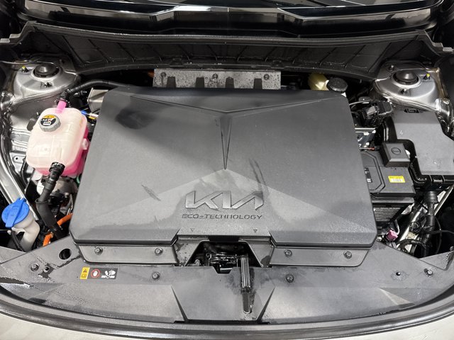Certified 2024 Kia Niro Wind w/ Wind Preserve Package FWD image 33