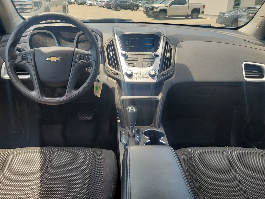 Used 2017 Chevrolet Equinox LS FWD image 9