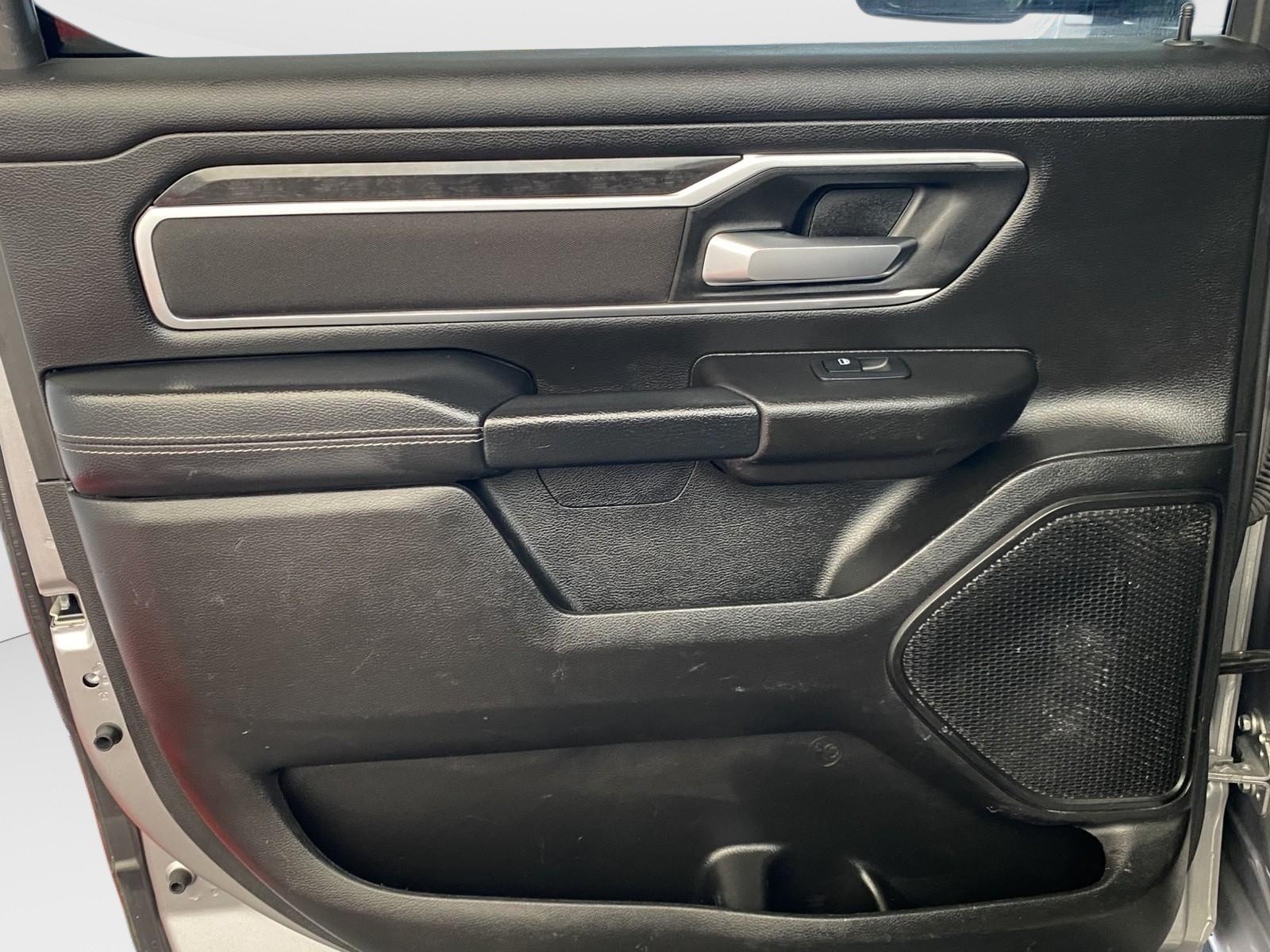 Used 2023 RAM 1500 Big Horn AWD/4WD image 14