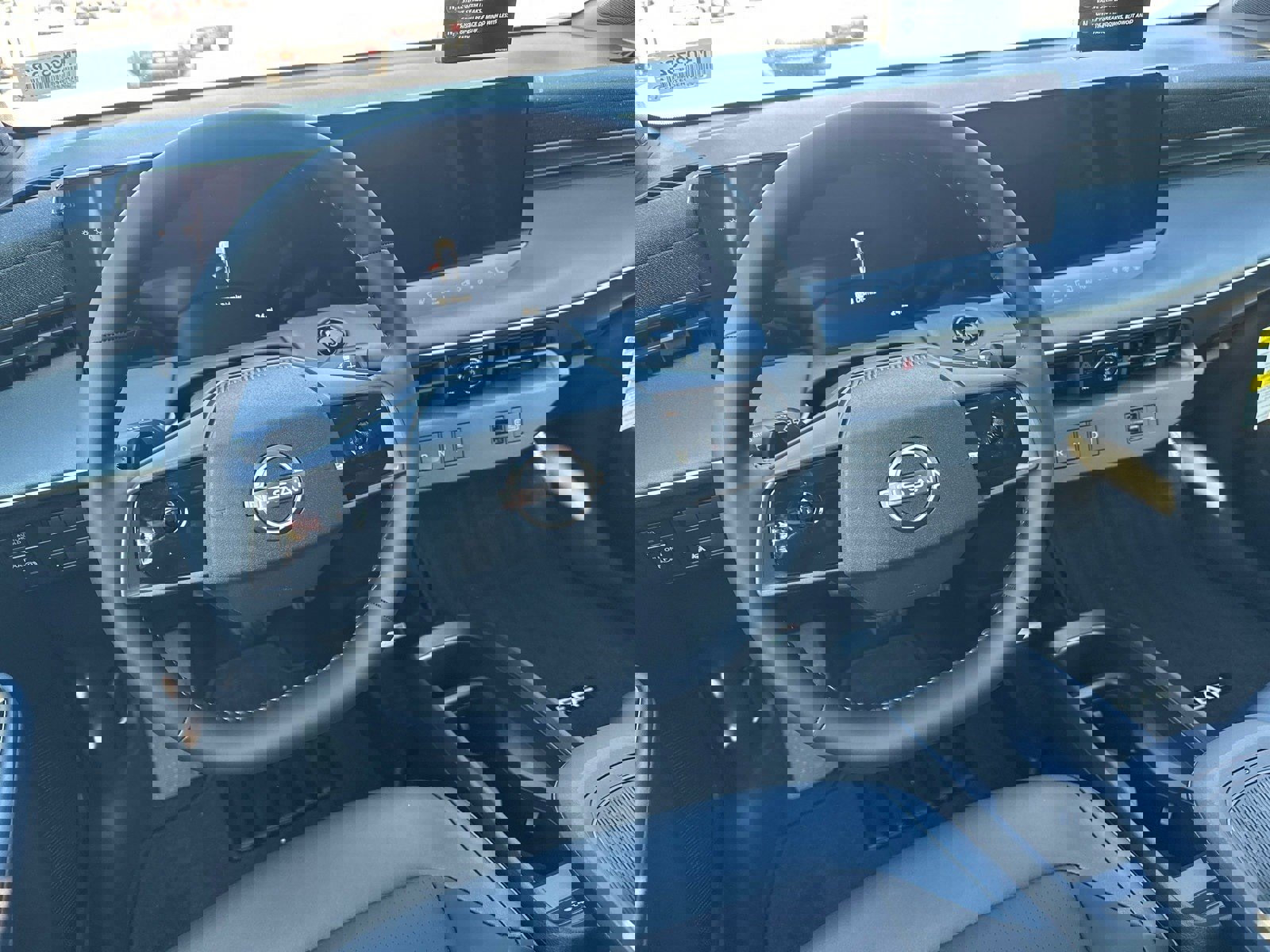 New 2026 Nissan Leaf SV+ w/ Floor Mat Package (SV+) image 22