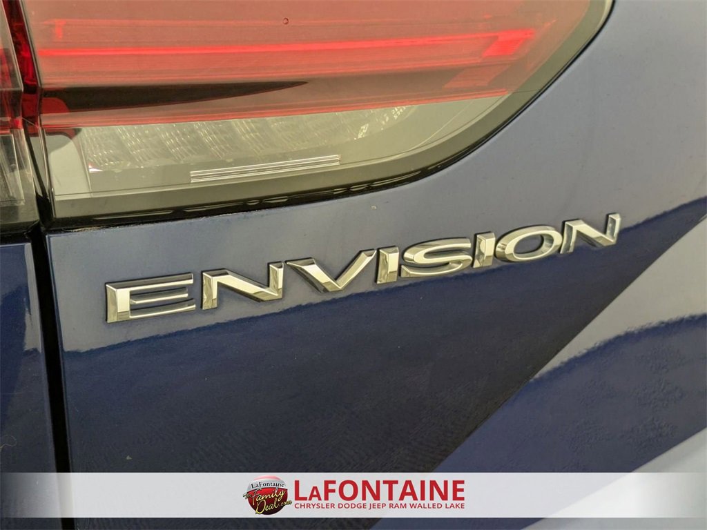 Used 2023 Buick Envision Essence image 10