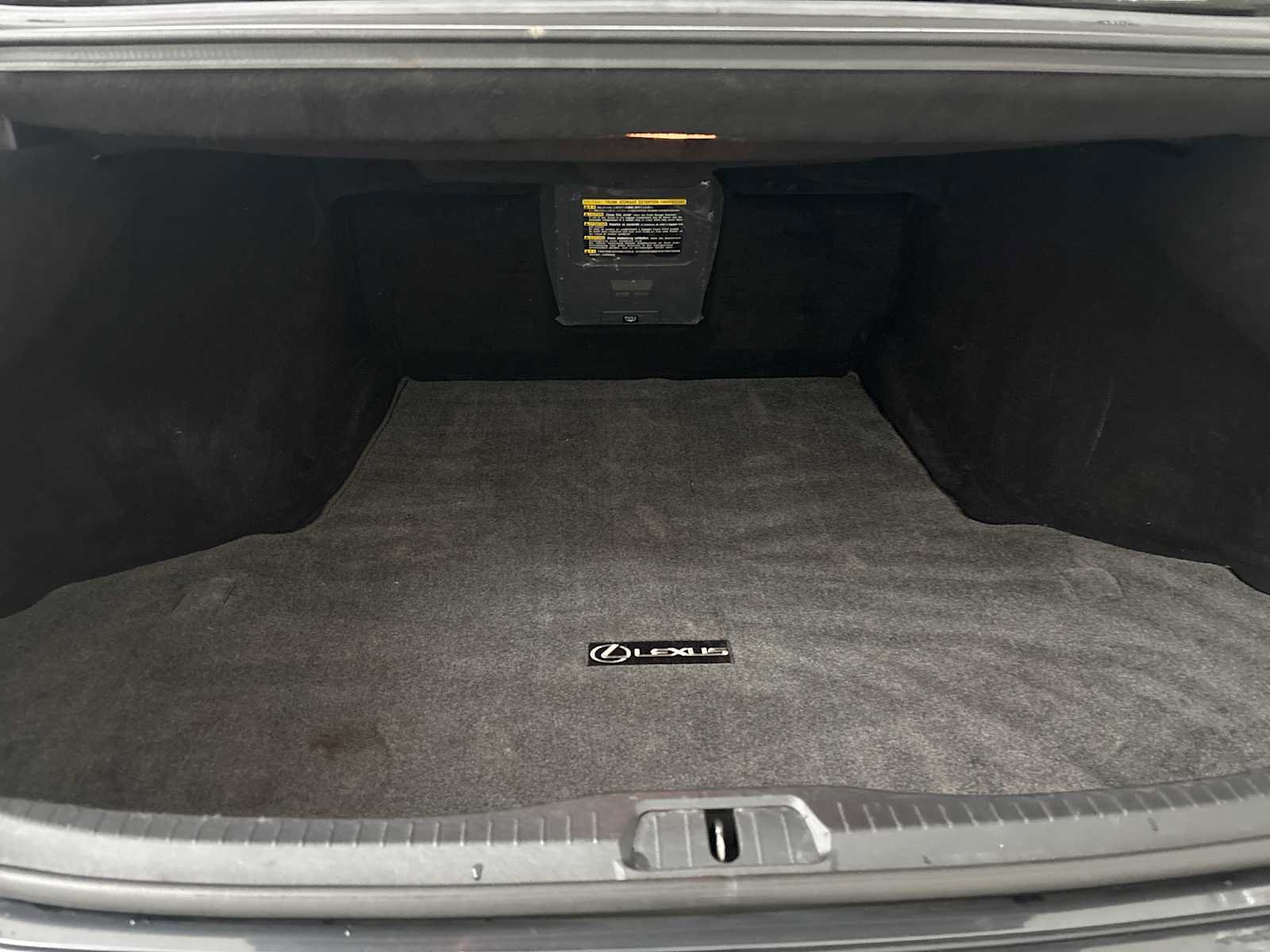 Used 2010 Lexus LS 460 w/ Comfort Pkg RWD image 20