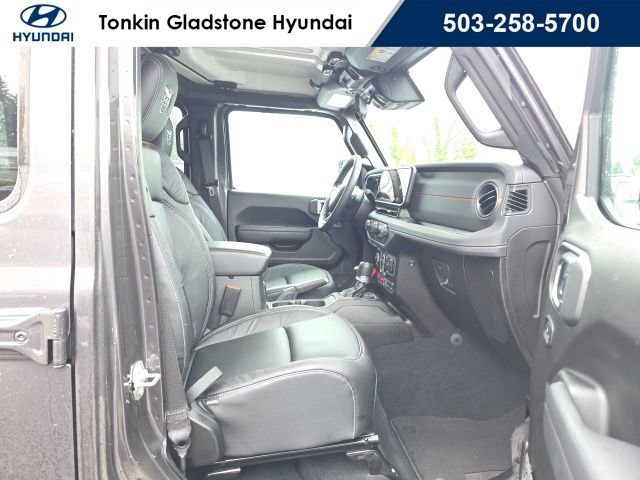 Used 2025 Jeep Wrangler Unlimited Rubicon image 21