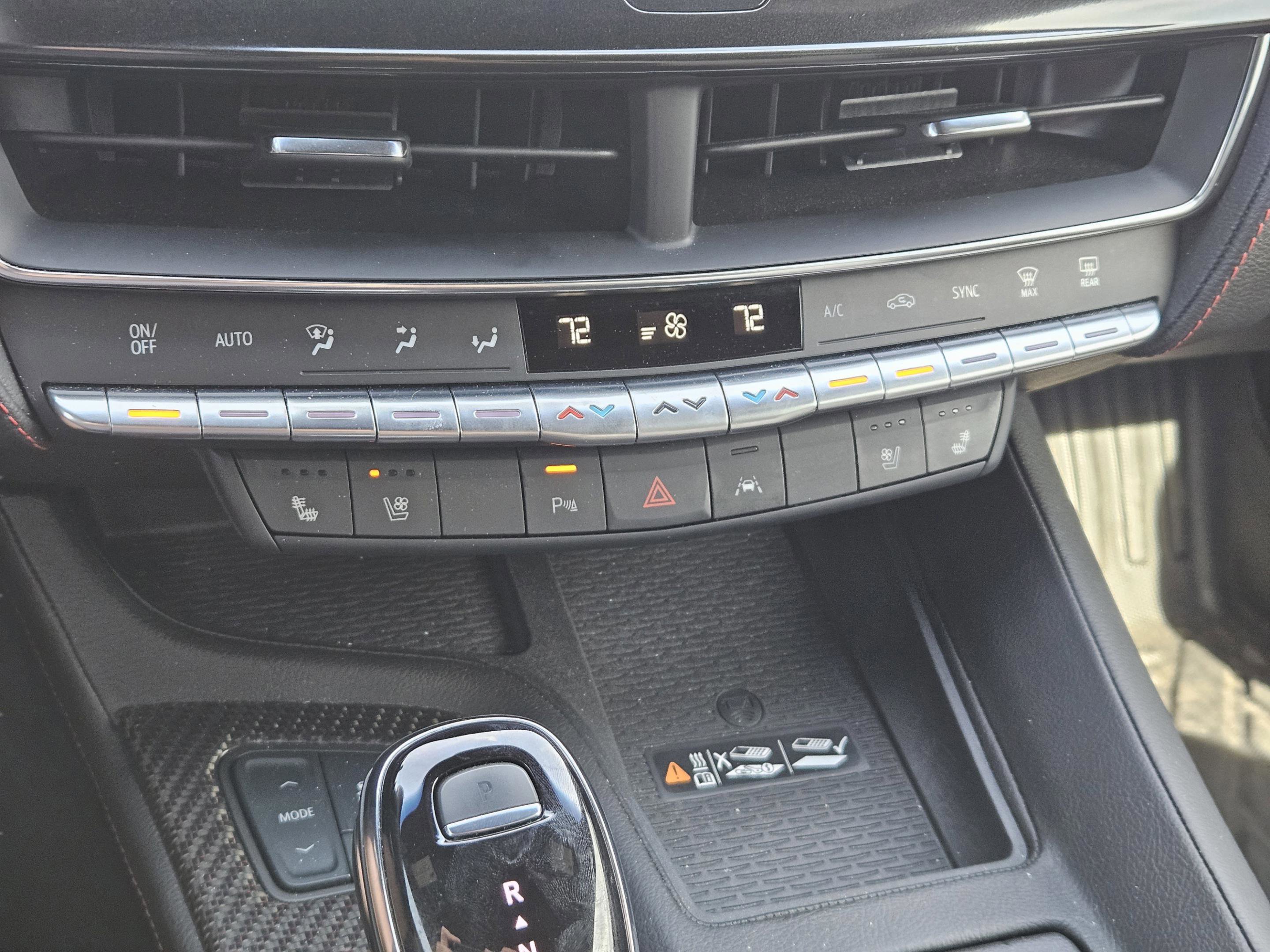 Used 2023 Cadillac CT5 V w/ Premium Package RWD image 17