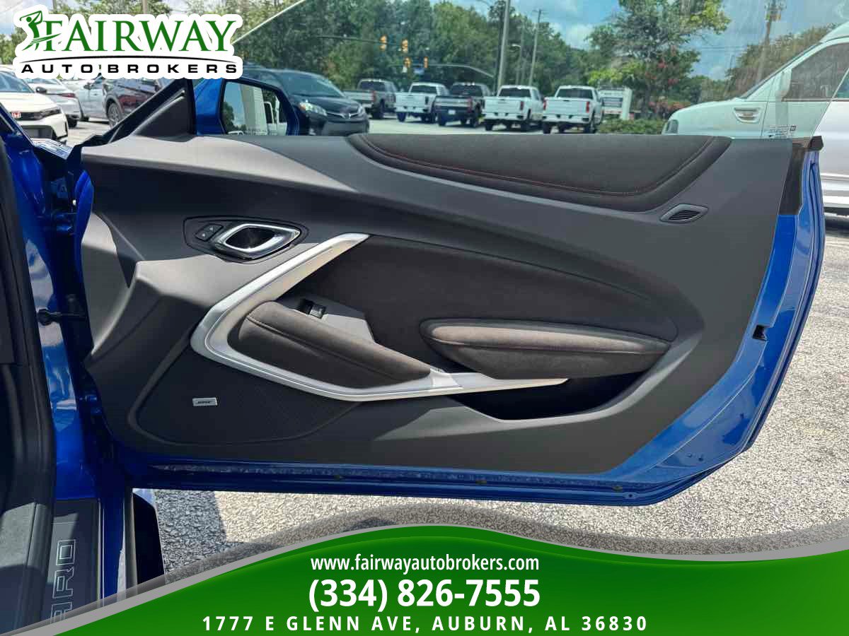 Used 2018 Chevrolet Camaro ZL1 RWD image 26