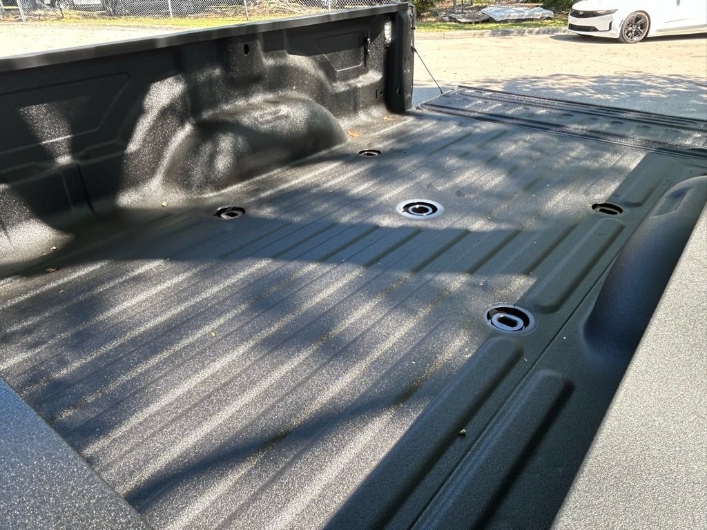 New 2026 RAM 3500 Big Horn AWD/4WD image 34