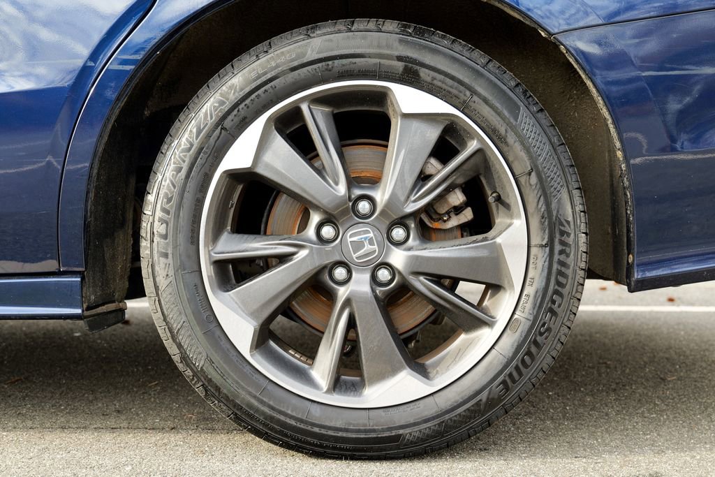 Used 2024 Honda Odyssey Elite image 14