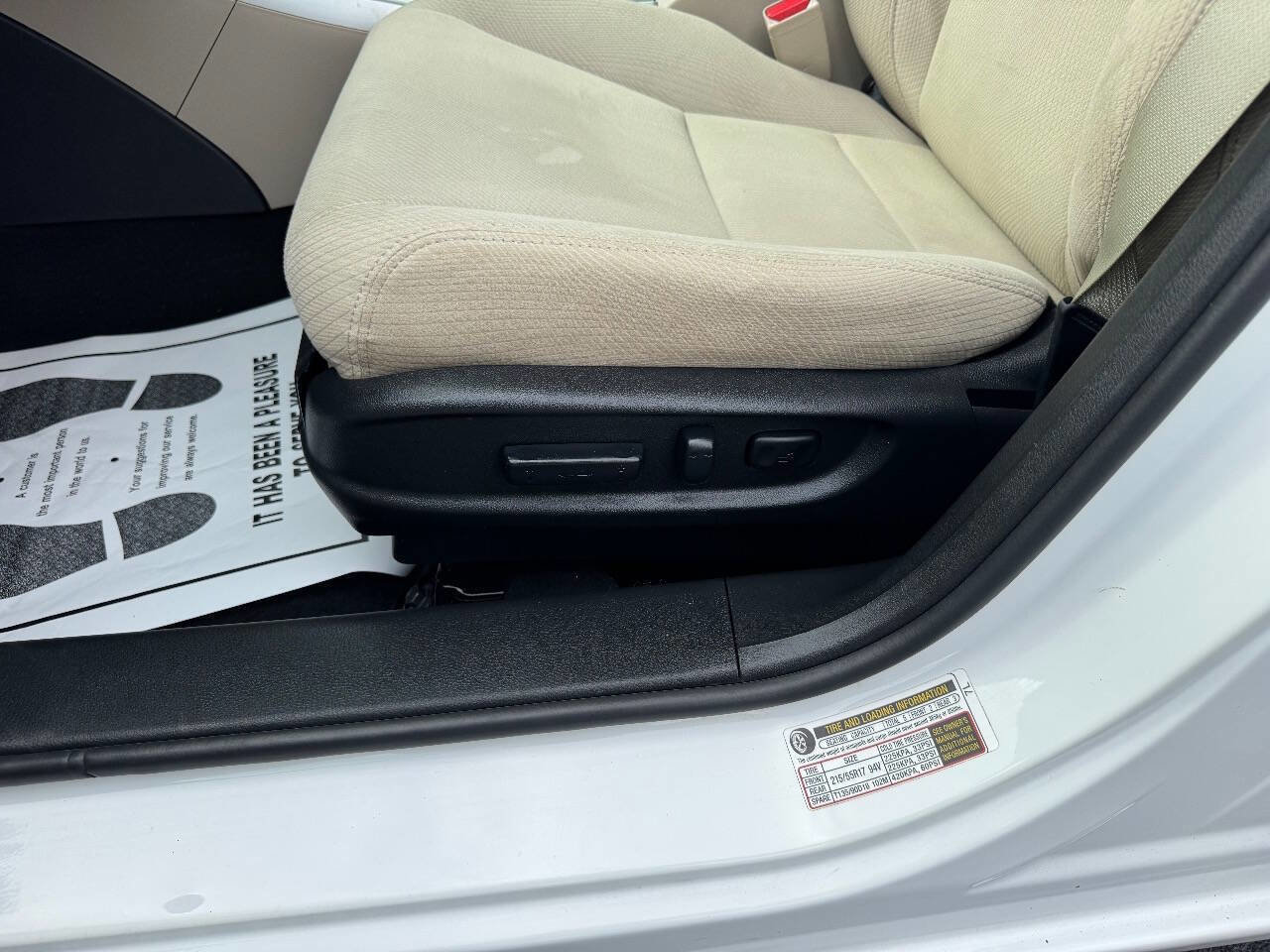 Used 2016 Honda Accord EX image 16