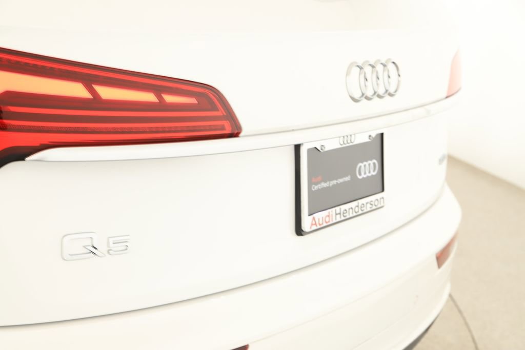 Certified 2022 Audi Q5 e Premium w/ Convenience Package image 29