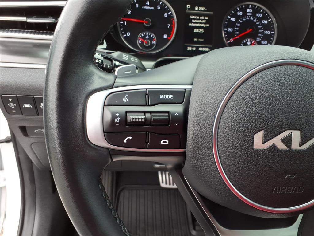 Used 2022 Kia K5 GT w/ GT1 Package image 16