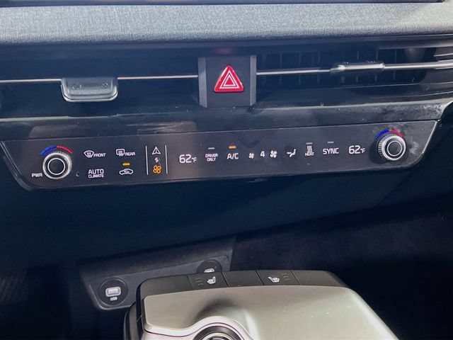 Certified 2024 Kia EV6 Light RWD image 16