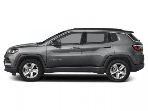 Used 2022 Jeep Compass Latitude image 6