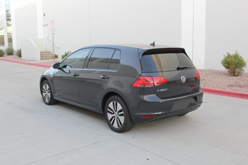 Used 2016 Volkswagen e-Golf SE FWD image 7