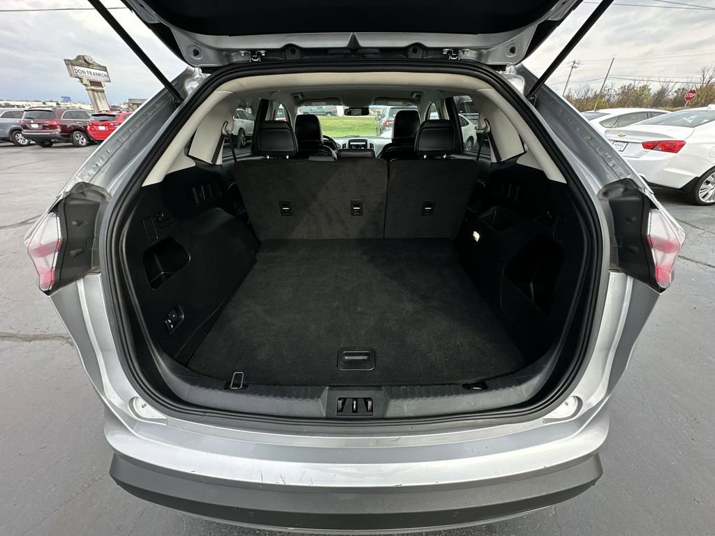 Used 2022 Ford Edge SEL image 22