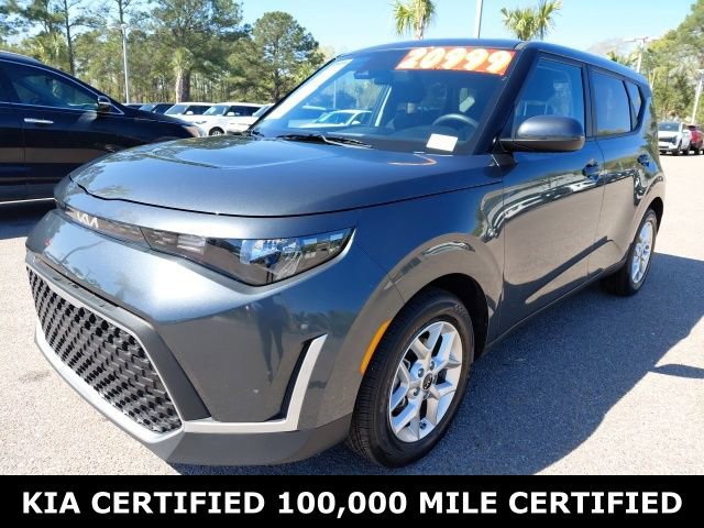 Certified 2025 Kia Soul LX
