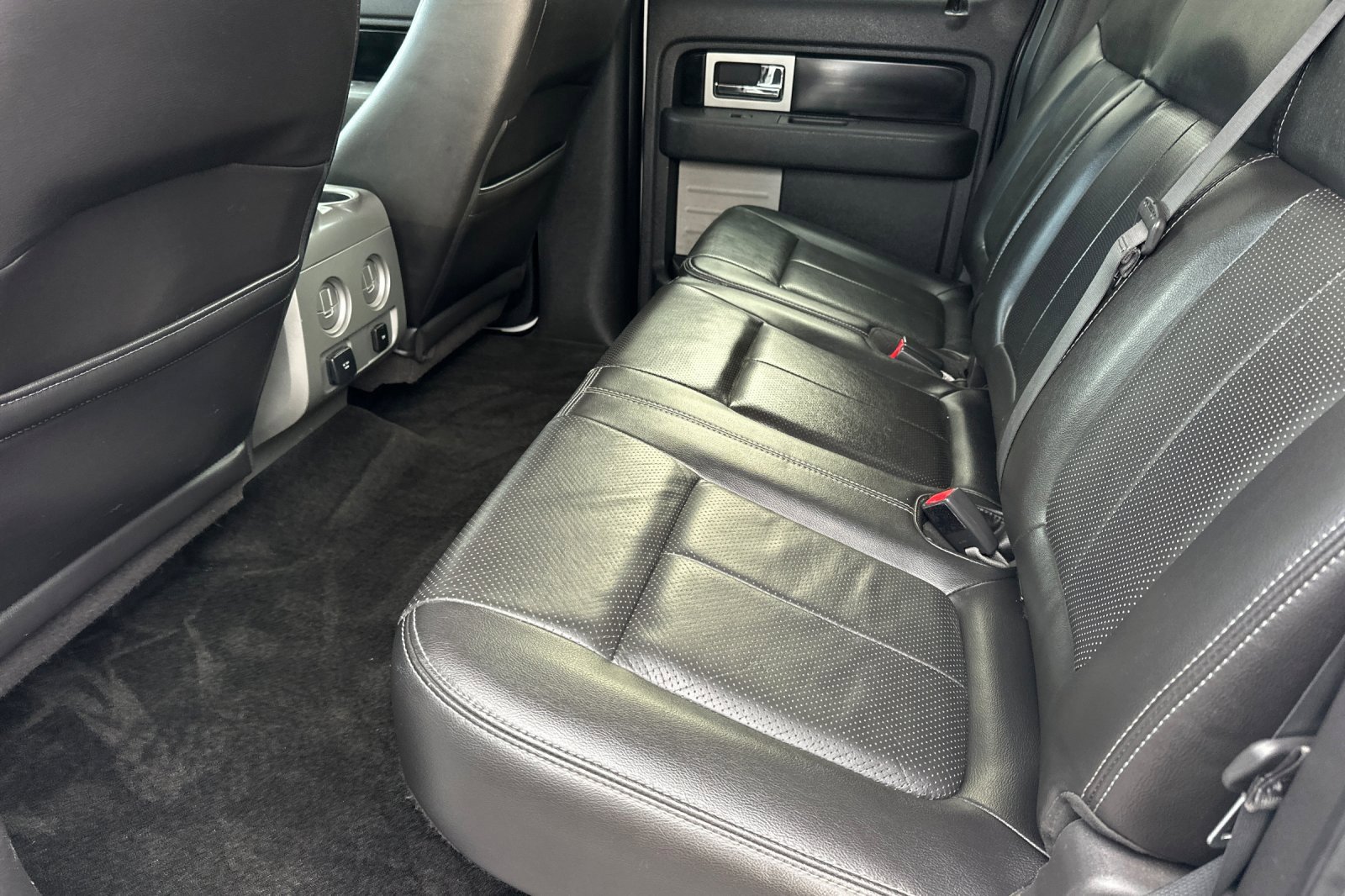 Used 2012 Ford F150 FX4 w/ FX Luxury Pkg image 12