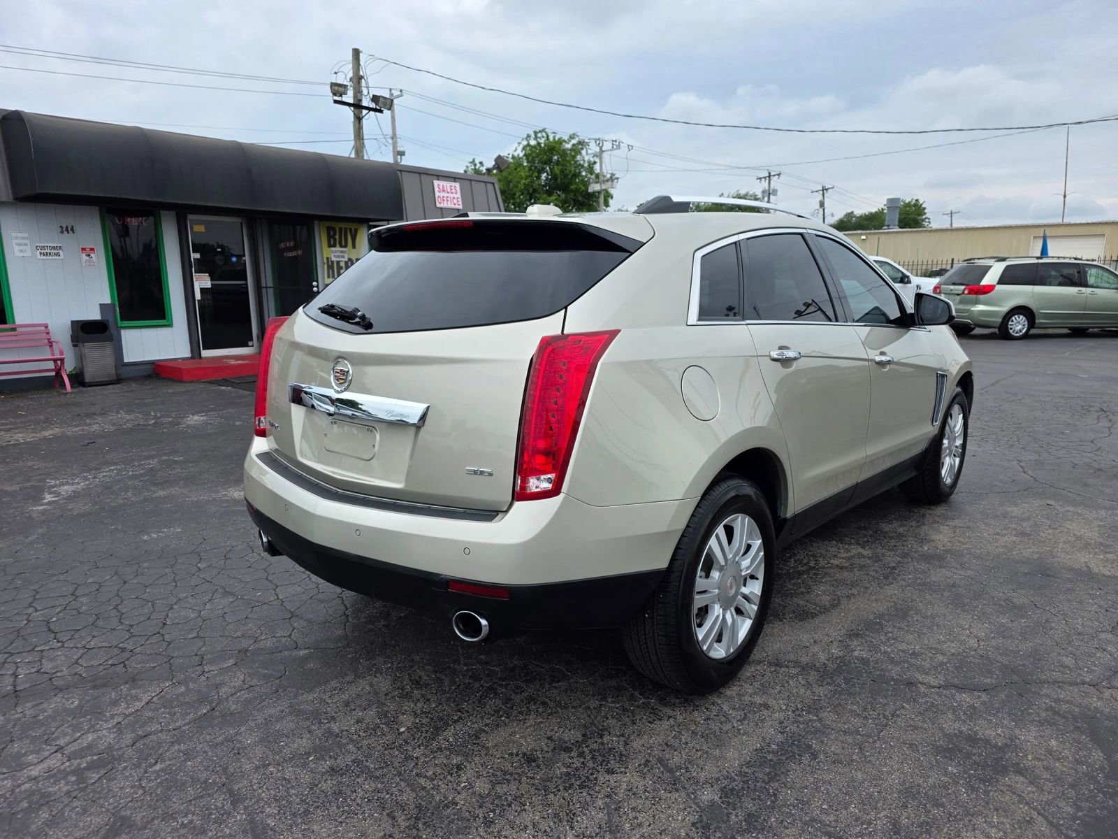 Used 2015 Cadillac SRX Luxury FWD image 6