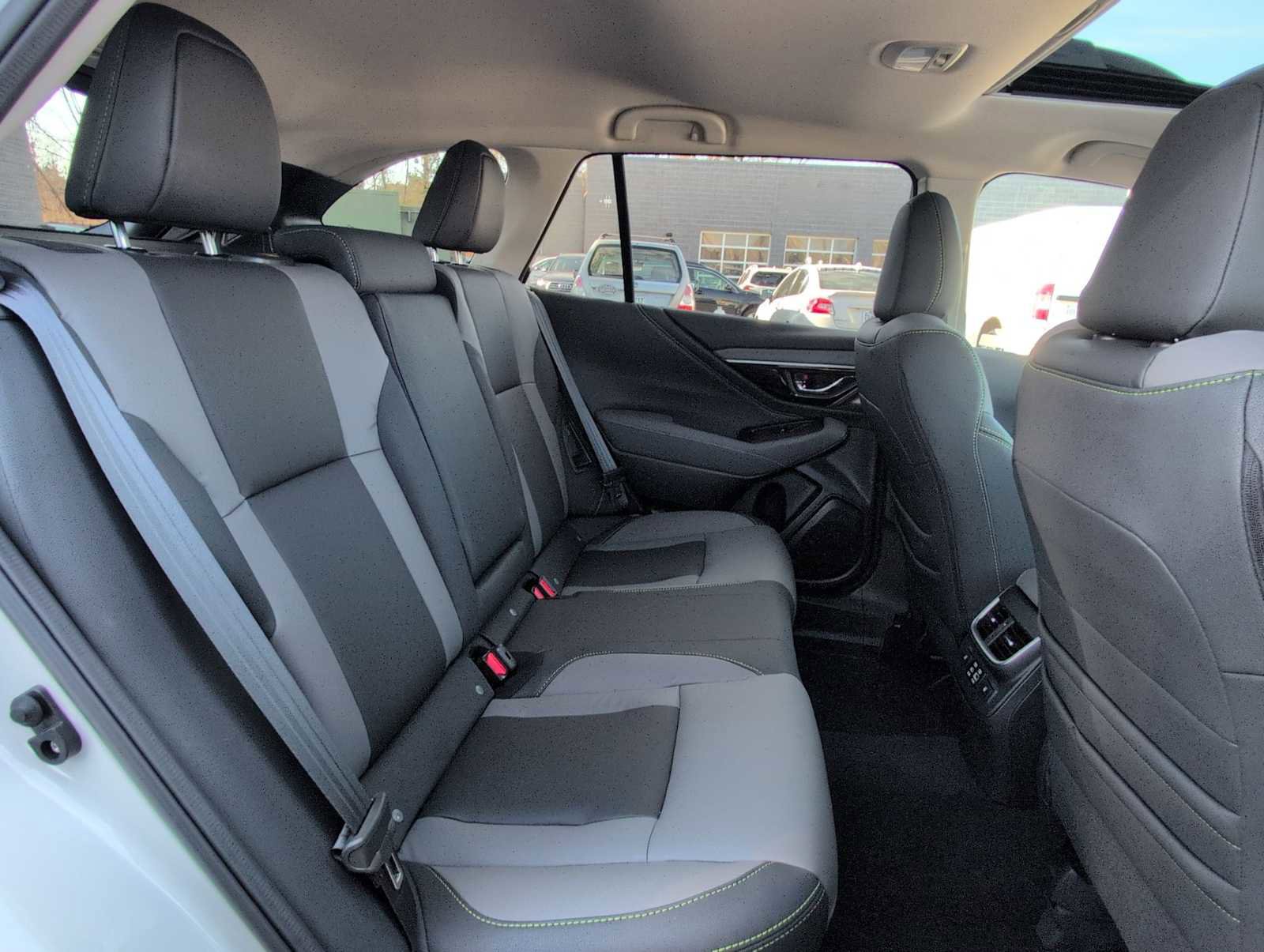 Certified 2025 Subaru Outback Onyx Edition XT image 22