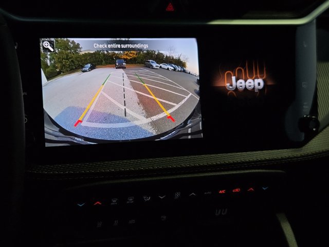 Used 2026 Jeep Cherokee Limited AWD/4WD image 20