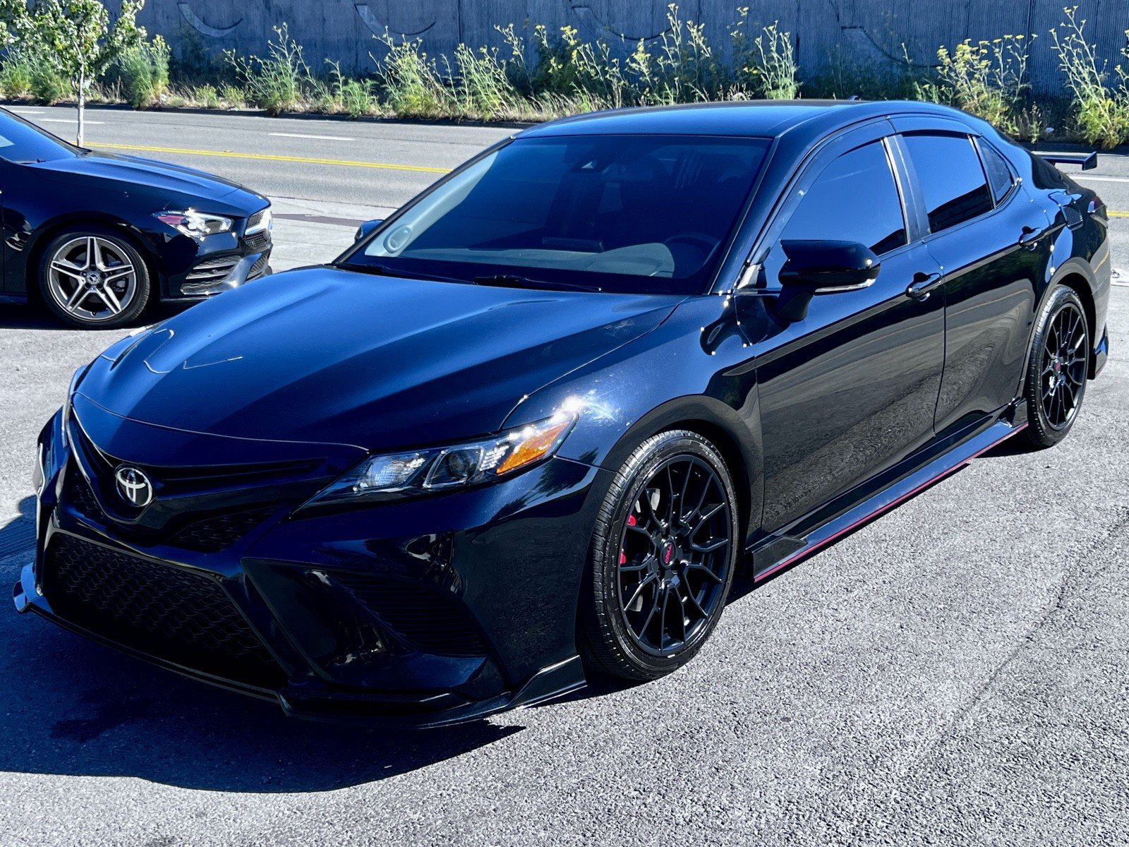 Used 2022 Toyota Camry TRD w/ TRD Package w/JBL Audio FWD image 10