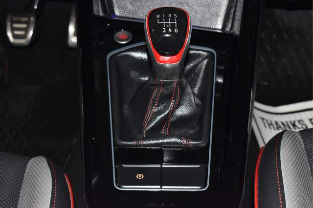 Used 2024 Volkswagen GTI Autobahn FWD image 22