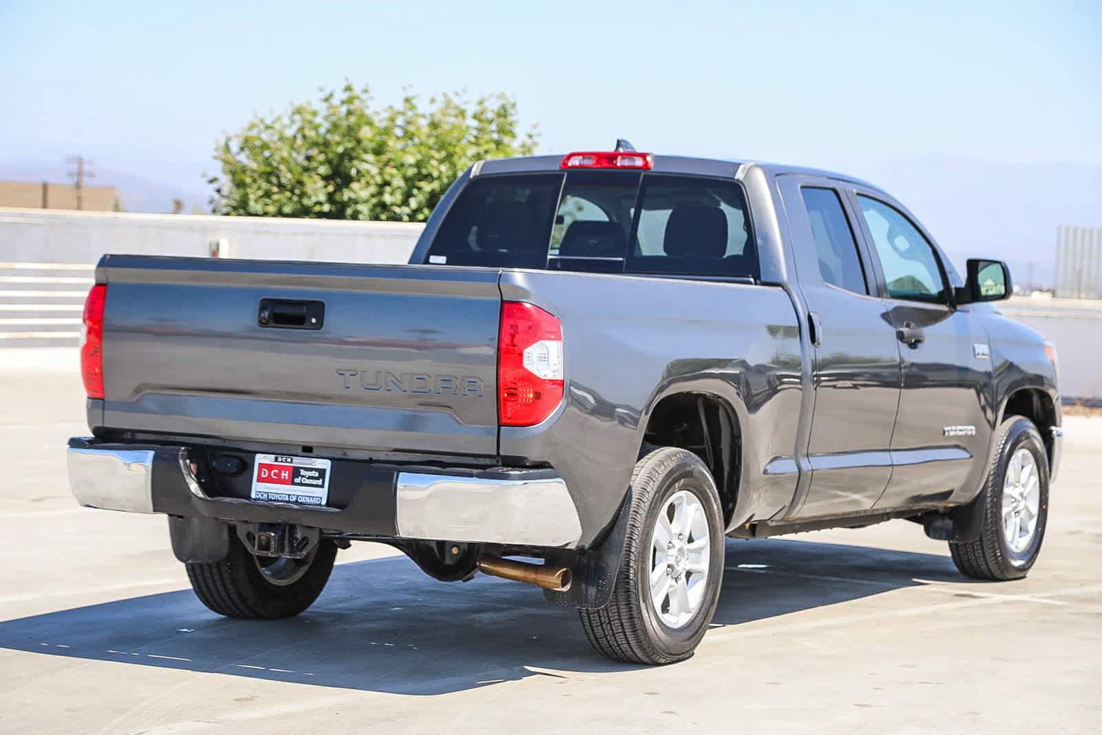 Used 2021 Toyota Tundra SR5 w/ SR5 Upgrade Package RWD image 5