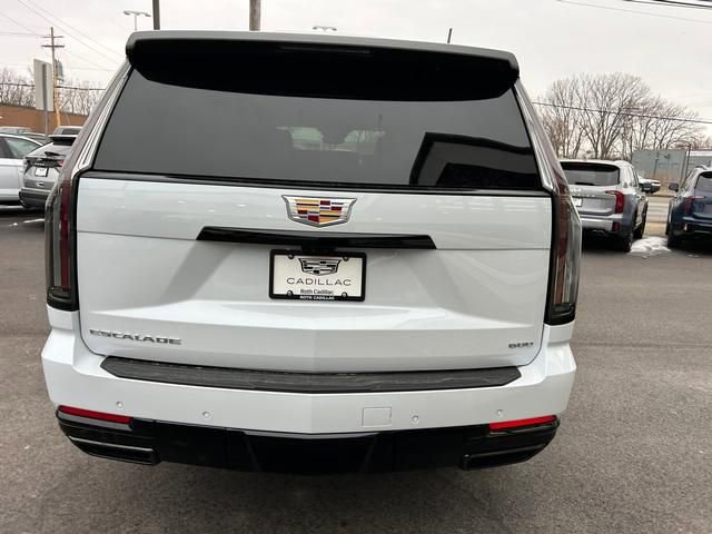 New 2026 Cadillac Escalade ESV Sport w/ Touring Package image 4