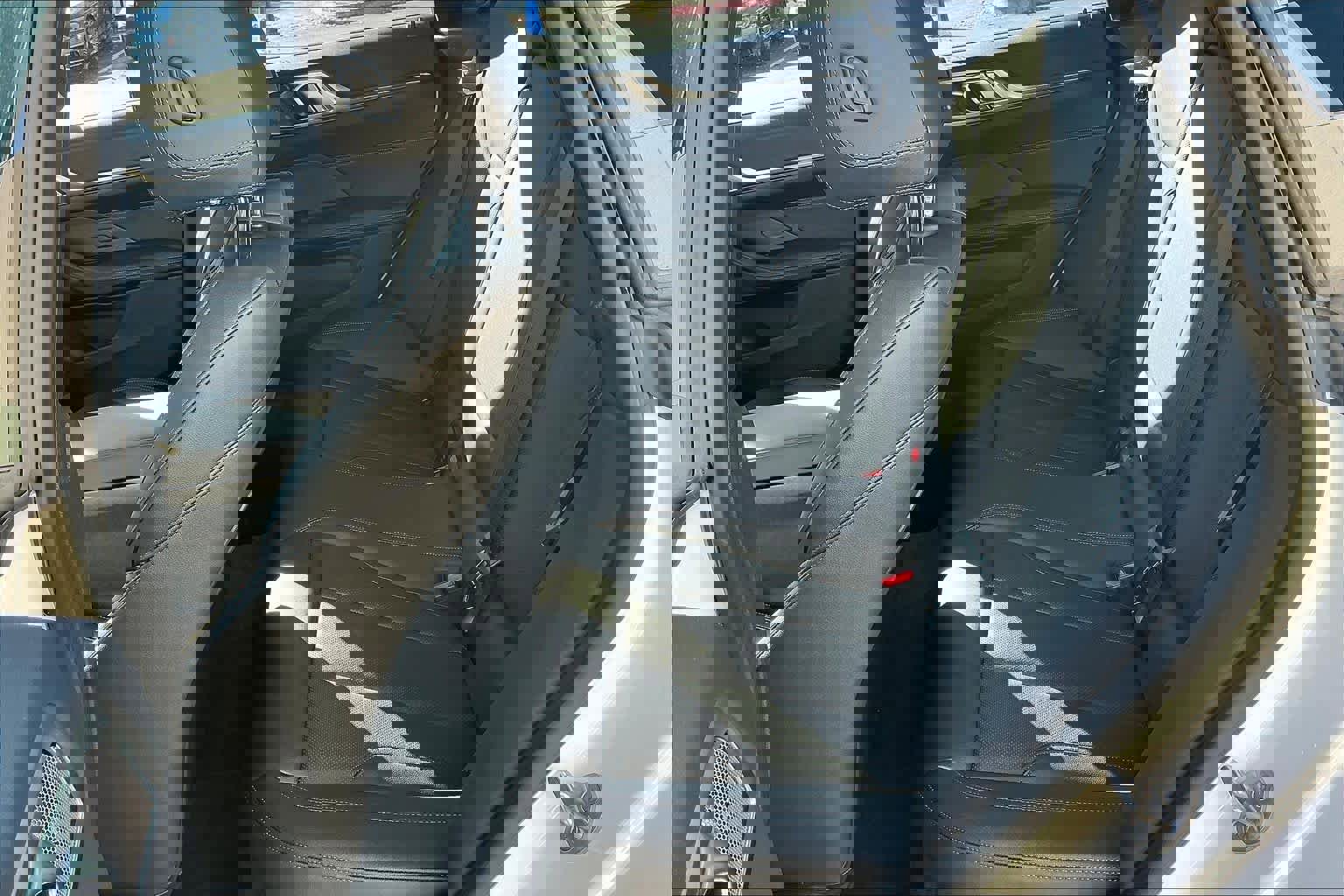 Used 2025 BMW 430i xDrive w/ M Sport Package image 27