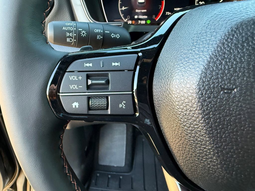 New 2025 Honda Pilot TrailSport image 14