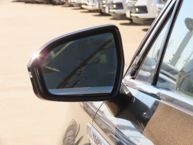 Used 2019 Lincoln Nautilus Select FWD image 17