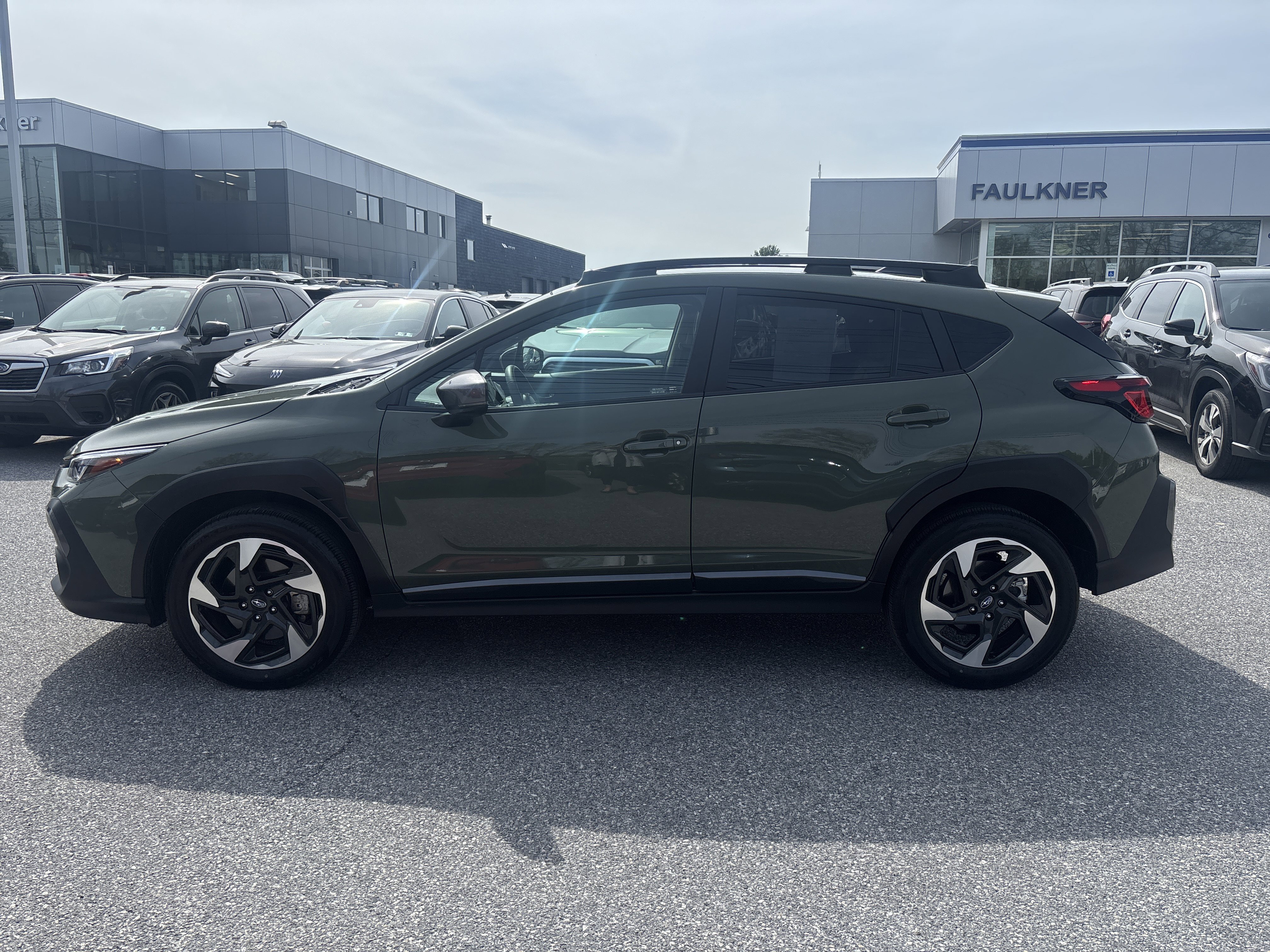 Certified 2024 Subaru Crosstrek 2.5i Limited w/ Crosstrek Mirror Package AWD/4WD image 4