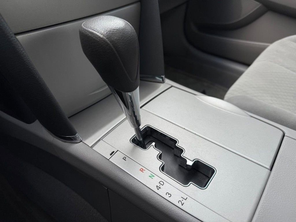 Used 2009 Toyota Camry image 18