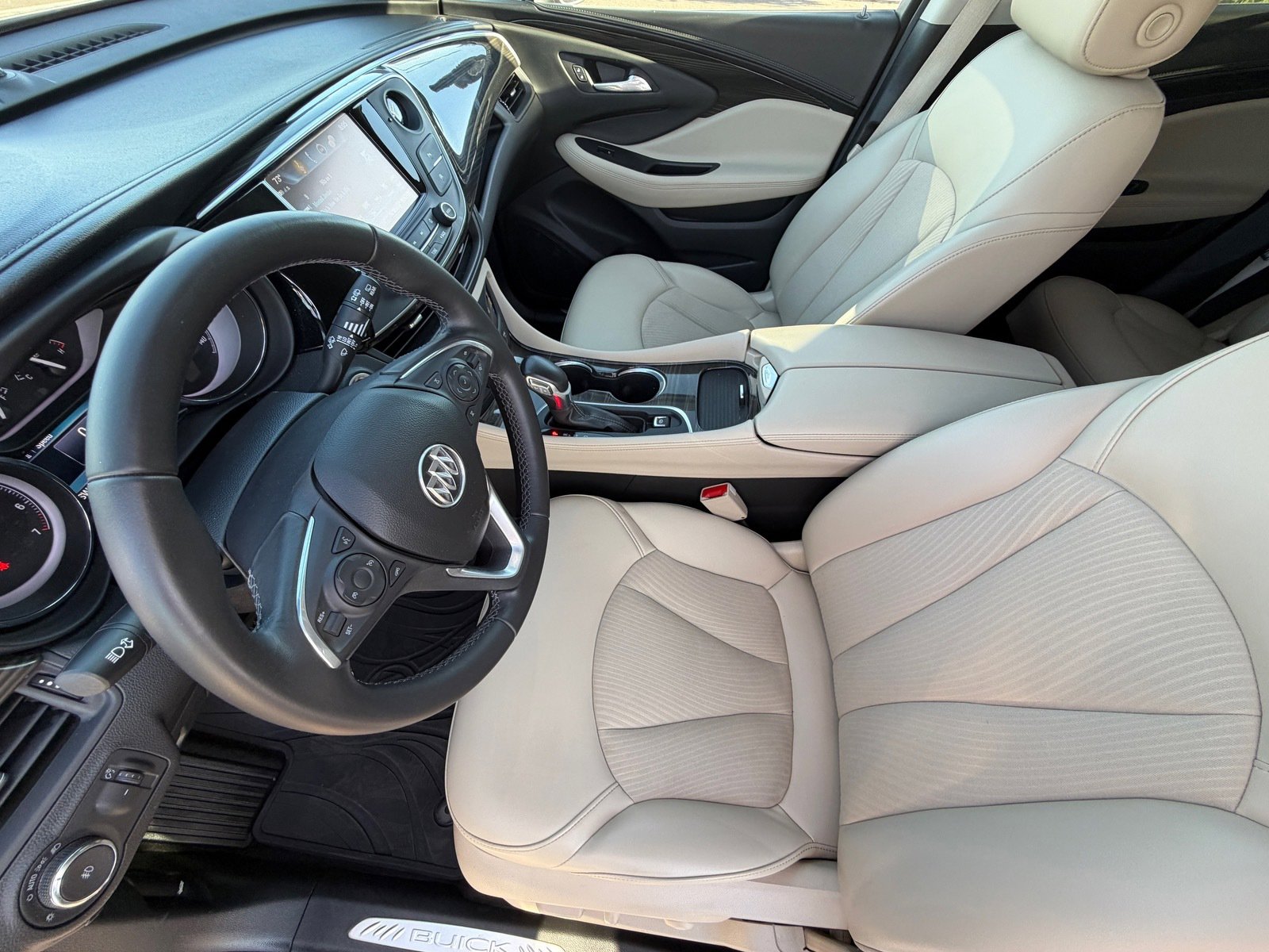 Used 2020 Buick Envision Preferred FWD image 15