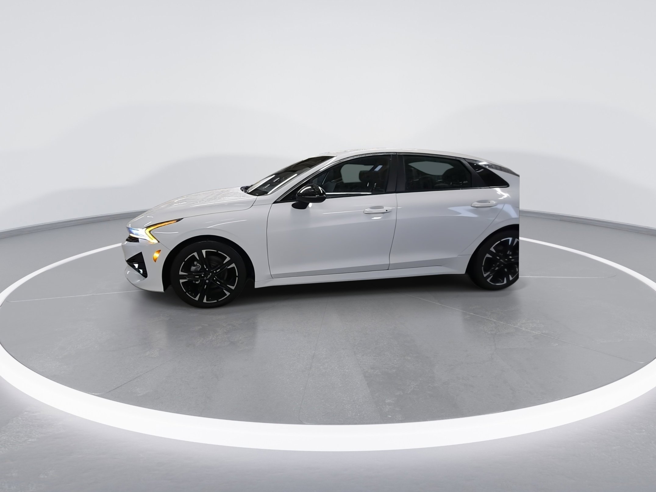 Used 2022 Kia K5 GT-Line image 5