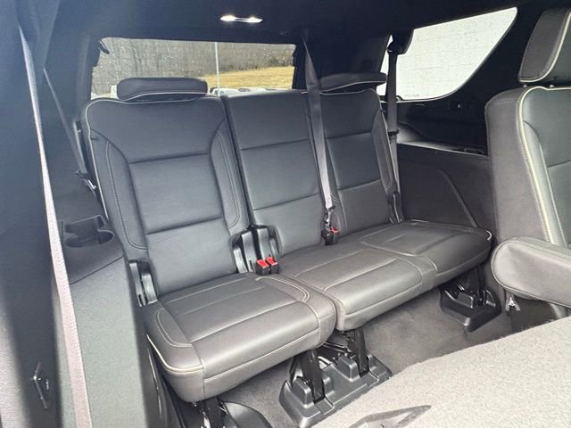 Used 2023 Chevrolet Tahoe Premier w/ Advanced Technology Package image 37