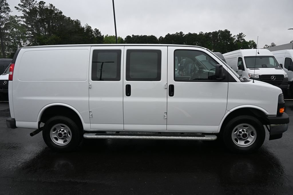 Used 2024 GMC Savana 2500 w/ Driver Convenience Package RWD image 23