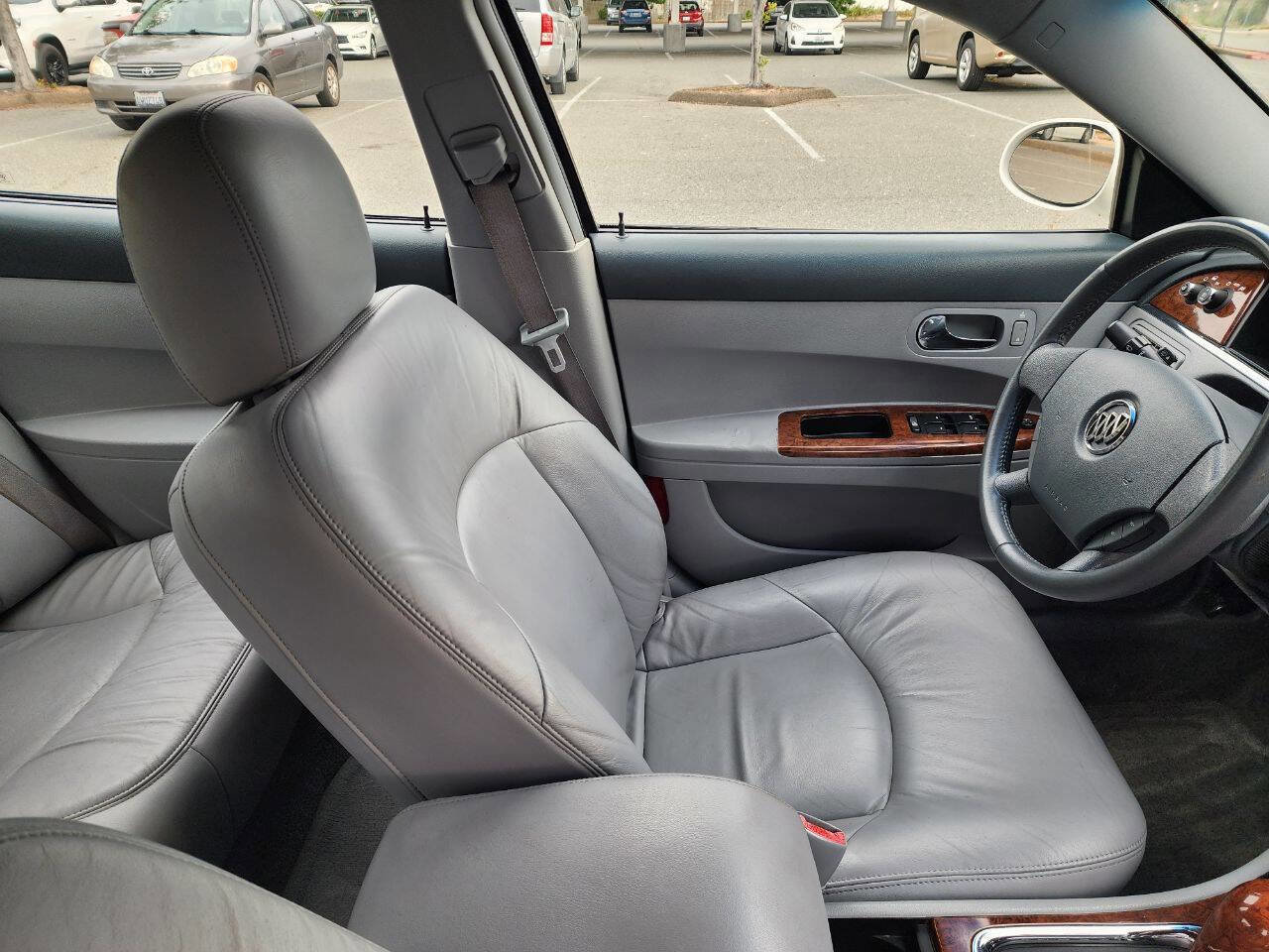 Used 2005 Buick LaCrosse CXS image 20