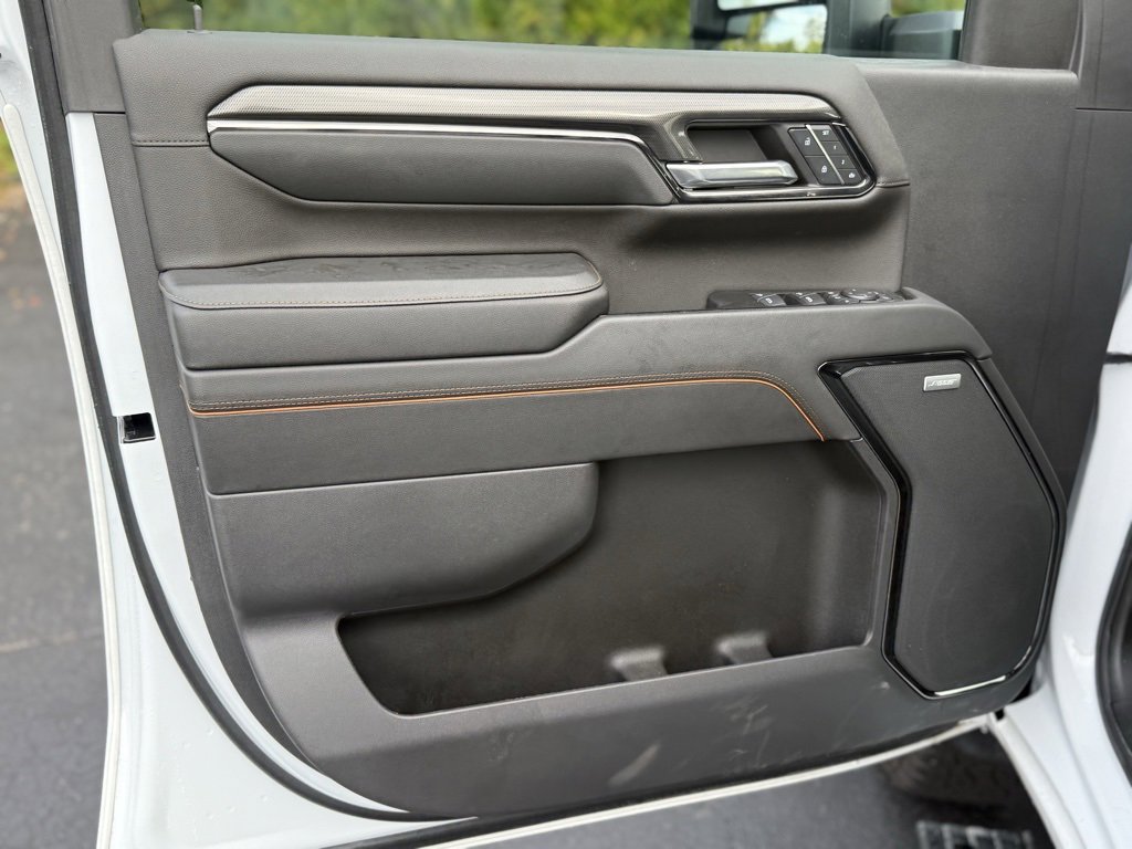 Used 2024 GMC Sierra 3500 AT4 w/ AT4 Premium Plus Package image 13