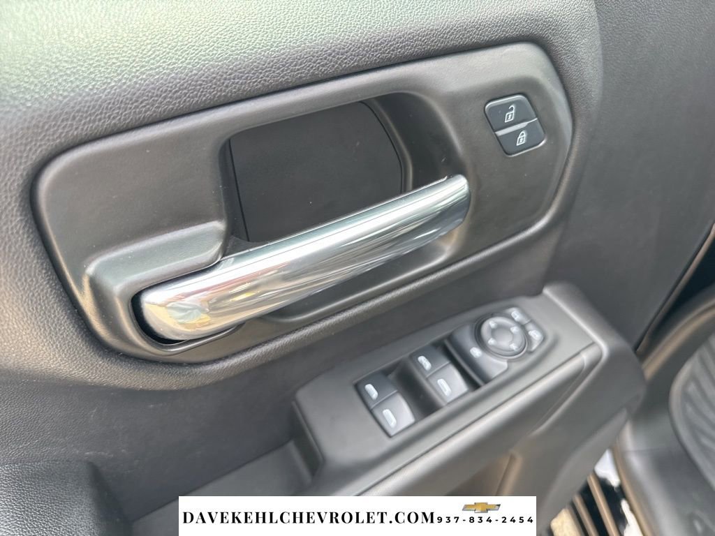 Used 2024 Chevrolet Silverado 1500 Custom Trail Boss w/ LPO, Dark Essentials Package image 9