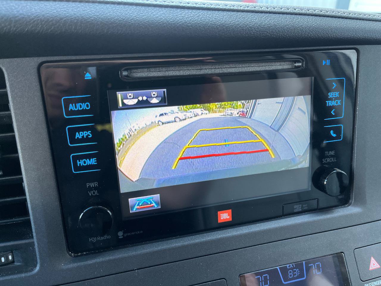 Used 2015 Toyota Sienna Limited FWD image 37