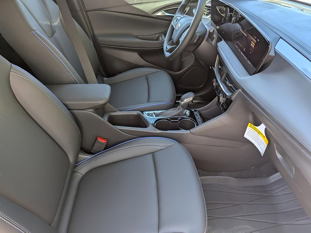 Used 2026 Buick Encore GX Sport Touring image 19