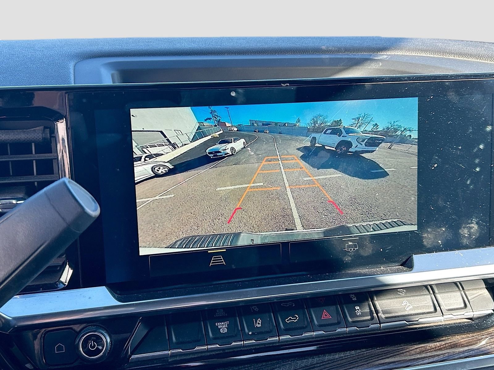 Used 2024 Chevrolet Silverado 2500 LT w/ Z71 Off-Road Package image 18