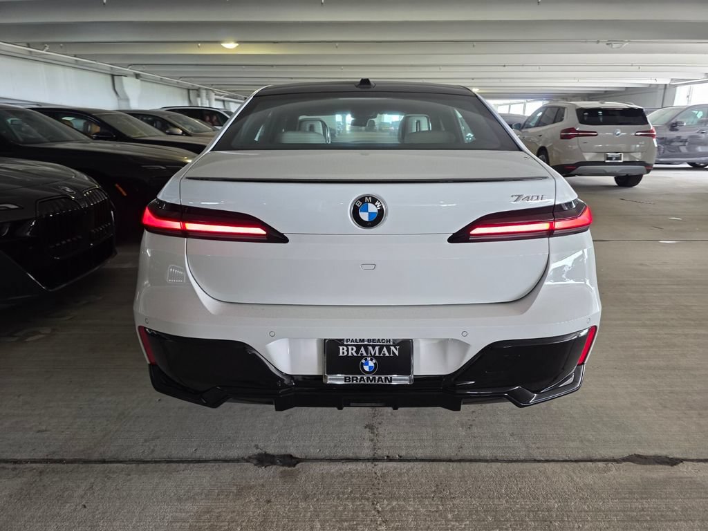 New 2026 BMW 740i w/ Executive Package RWD image 5