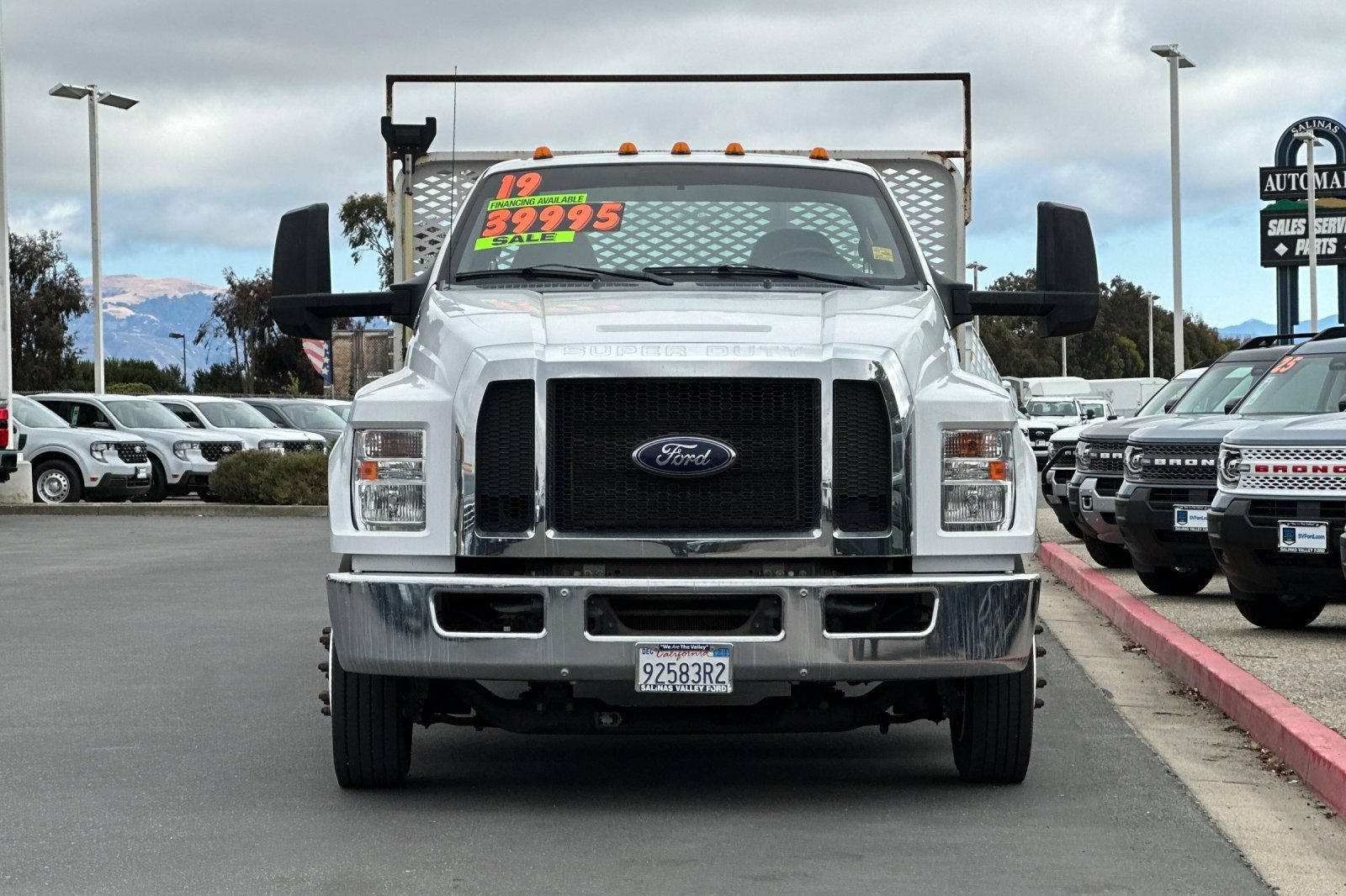 Used 2019 Ford F650 2WD Regular Cab Super Duty image 9