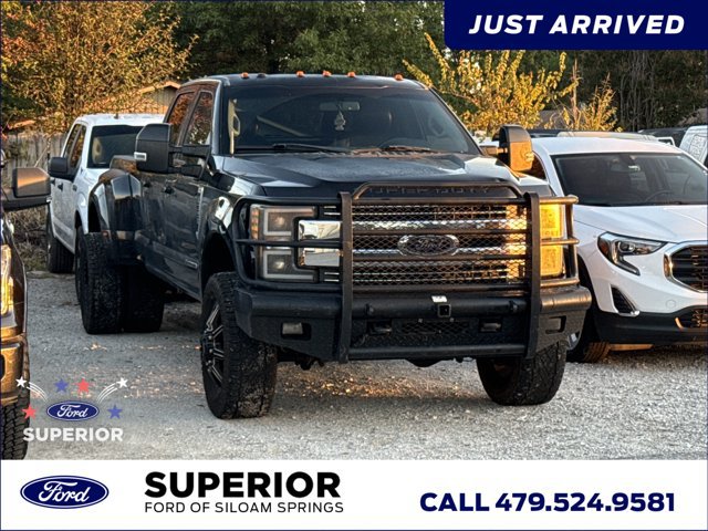 Used 2018 Ford F350 Lariat w/ FX4 Off-Road Package AWD/4WD image 1